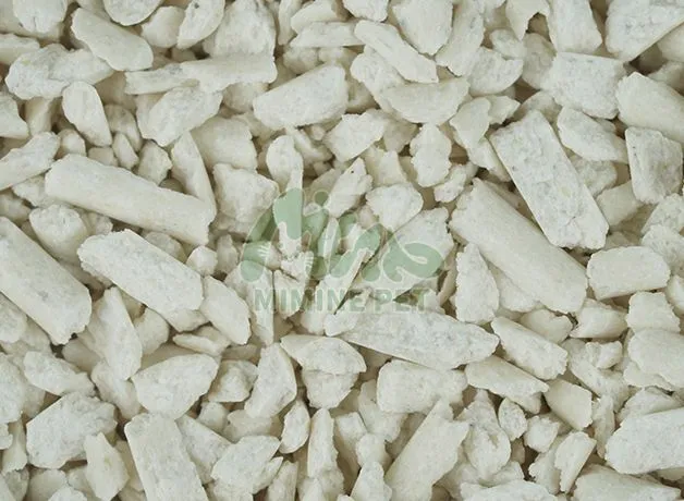 Наполнитель для кошачьего туалета с кусочками тофу